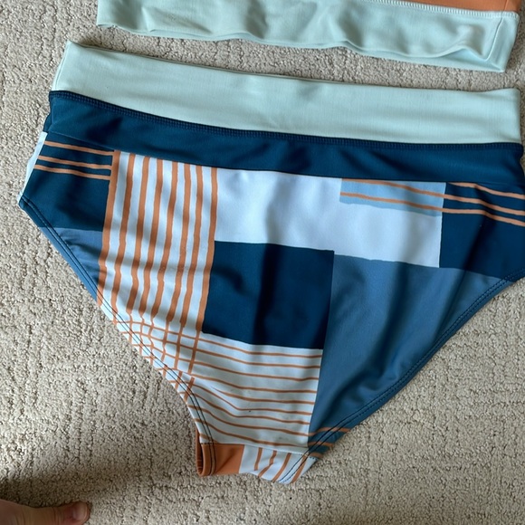 Women’s Nani two piece bathingsuit - Picture 4 of 8